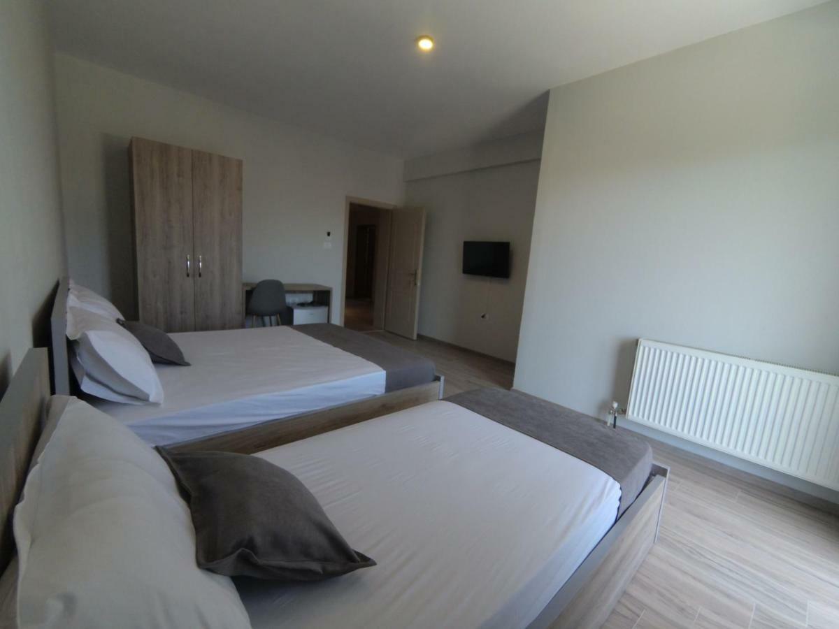 Hotel Vila Nino Berat Eksteriør billede