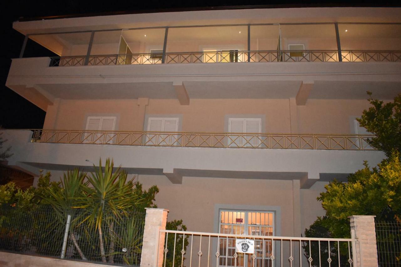 Hotel Vila Nino Berat Eksteriør billede